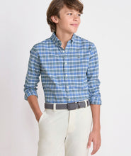 Load image into Gallery viewer, Faraway Perf Shirt
