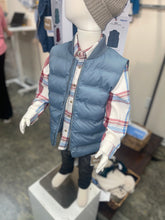 Load image into Gallery viewer, Cloud Quilted Vest
