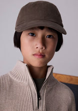 Load image into Gallery viewer, Heathered Khaki Quarter Zip
