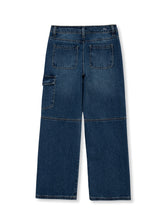 Load image into Gallery viewer, Seamed Wide Leg Jean
