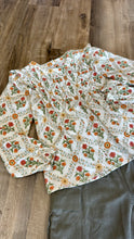 Load image into Gallery viewer, Pleated Fall Floral Blouse
