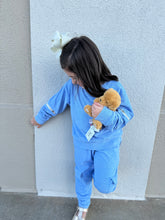 Load image into Gallery viewer, Blue Zebra Zip Up
