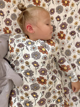 Load image into Gallery viewer, Bouquet Sleep Bag

