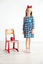 Load image into Gallery viewer, Plaid Apples Pocket Twirl
