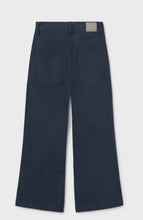 Load image into Gallery viewer, Flare Seamed Pant
