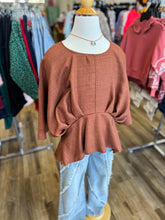 Load image into Gallery viewer, Cappuccino Linen Top
