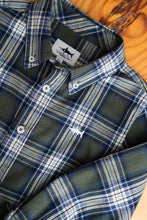 Load image into Gallery viewer, Folly Island Flannel
