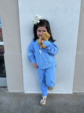 Load image into Gallery viewer, Blue Zebra Cargo Pant
