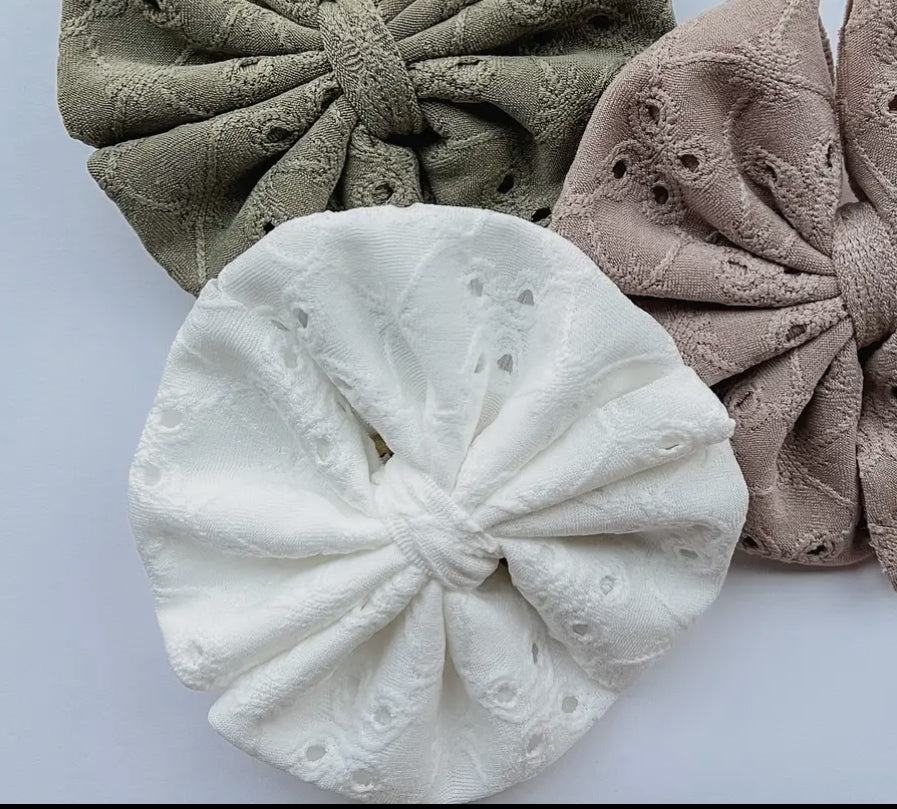 Messy Eyelet Headband