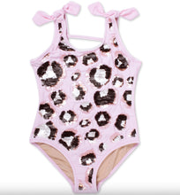 Load image into Gallery viewer, Flip Sequin Pink Leopard
